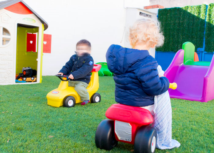 jardin pour activités extérieures