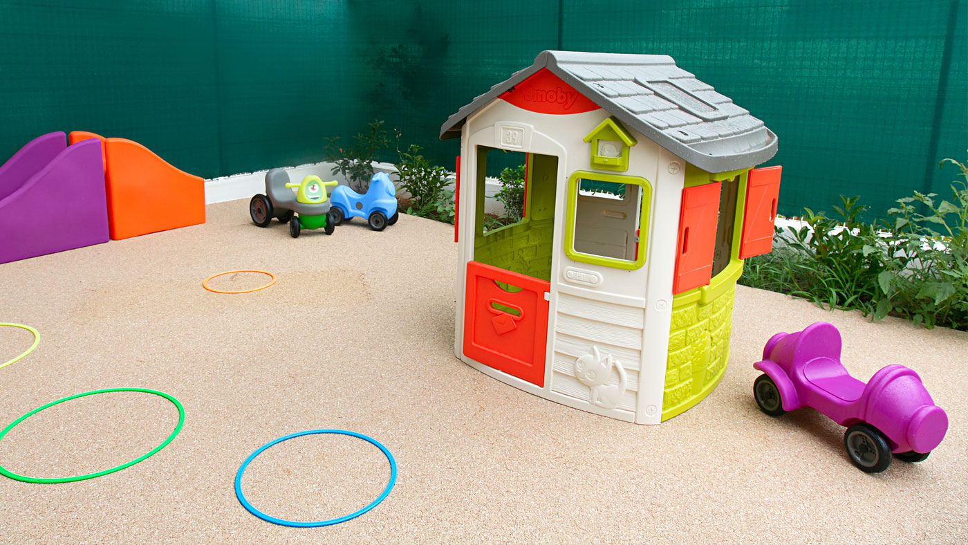 une micro-crèche à Crès, près des commerces et des grands axes